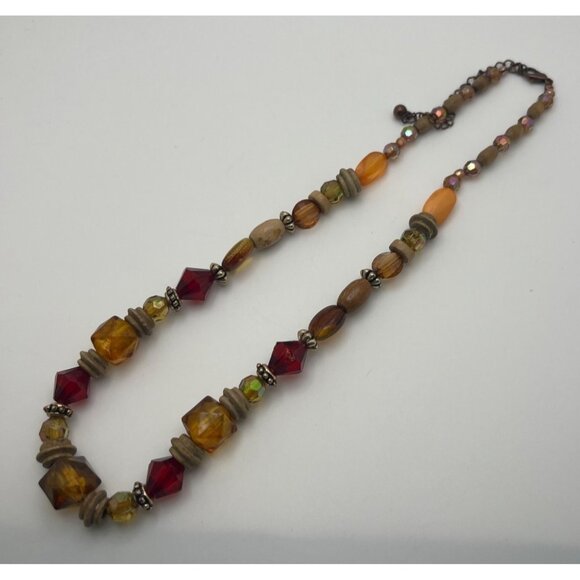 Vintage Beaded Necklace Wood and Plastic Faceted Beads Retro Red Orange - Picture 3 of 7